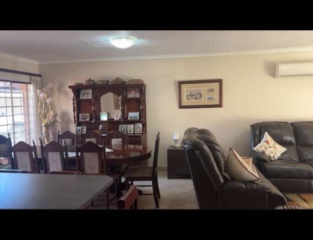 3 BEDROOM PROPERTY TO RENT IN PIERRE VAN RYNEVELD